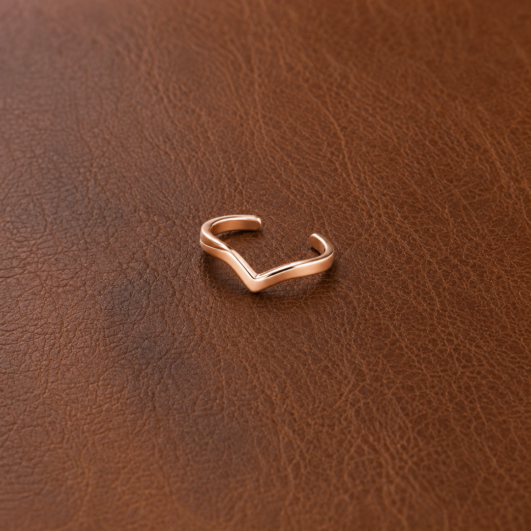 Gina's Notch Copper Toe Ring