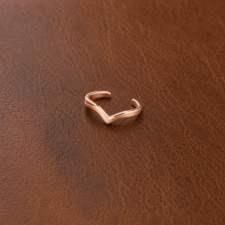 Gina's Notch Copper Toe Ring