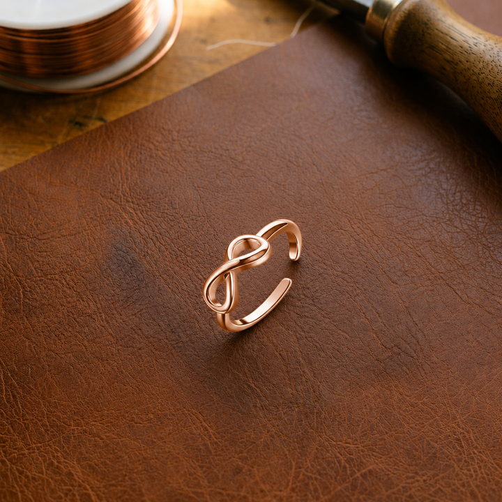 Gina's Loop Copper Toe Ring